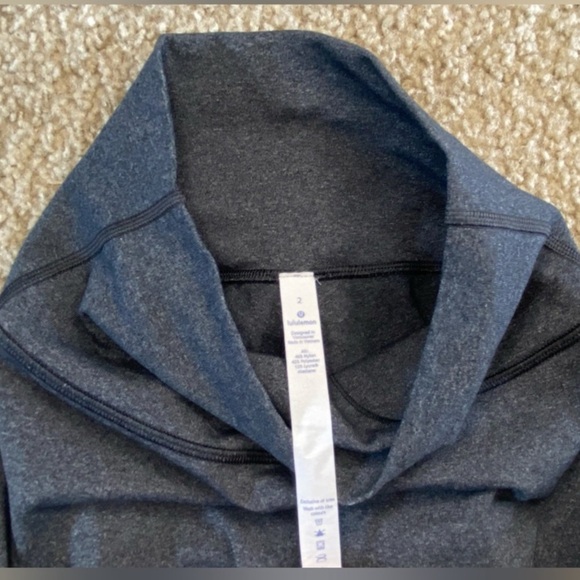 Lululemon Throw Back Heathered Black Pant 31’ Size 2 - Picture 5 of 6